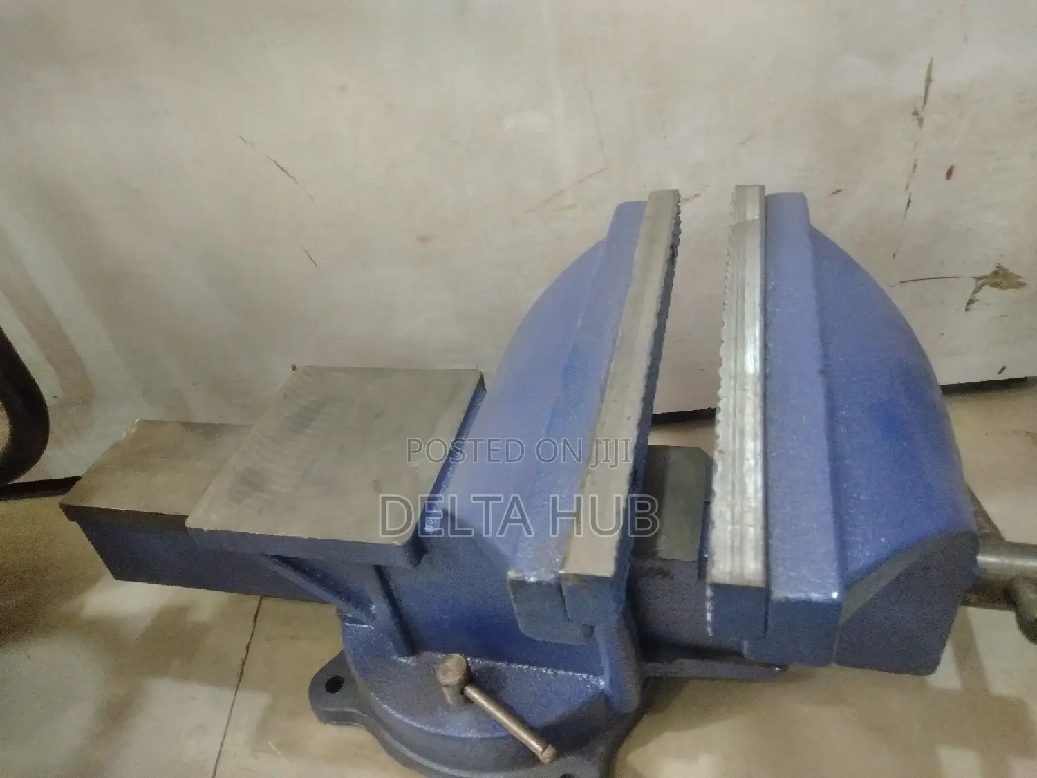 New 10" Bench Vice