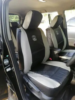 Toyota Rav4- Mid Modelcar Seat Covers