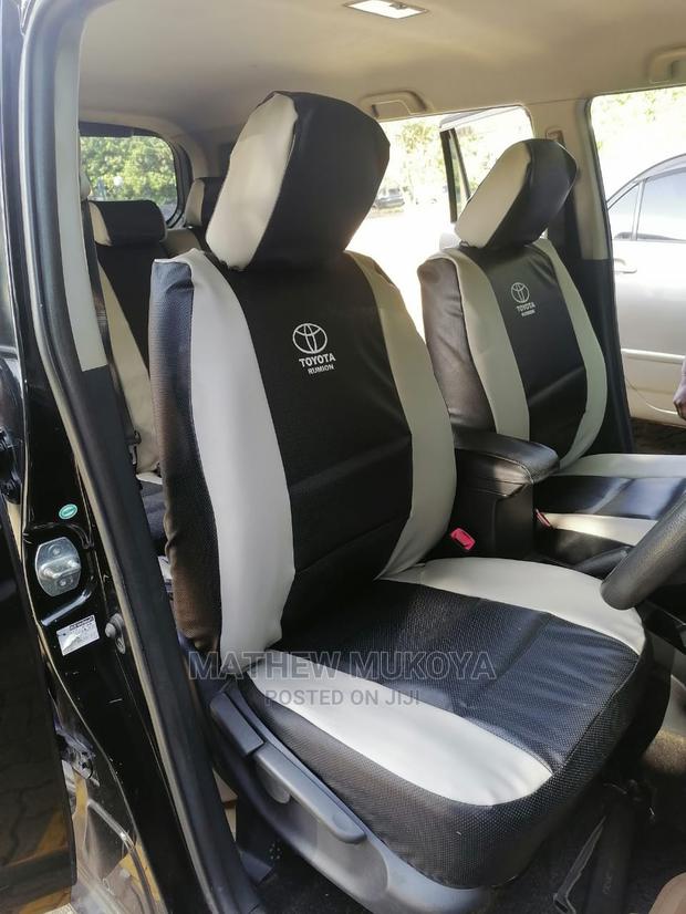 Toyota Rav4- Mid Modelcar Seat Covers - main view