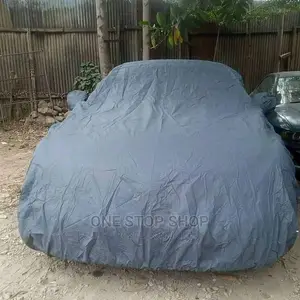 Saloon Car Fitted With Sun/Dust/Waterproof Car Covers