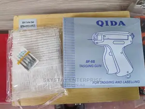 Tagging Gun + 1000 Sticks + 5 Spare Needles