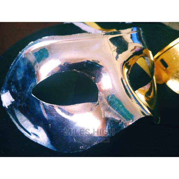 Masquerade Mask - thumbnail 2