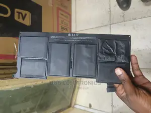 Mackbook Air Batteries Replacement (With Warranty