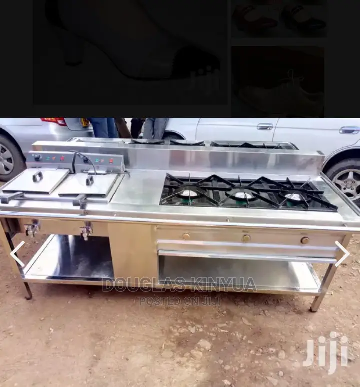 Combined Unit With Gas Cooker, Griddle and Fryer