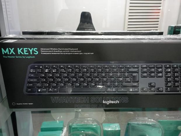 Logitech Mx Keys - main view