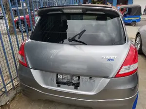 Suzuki Swift 2014 Silver