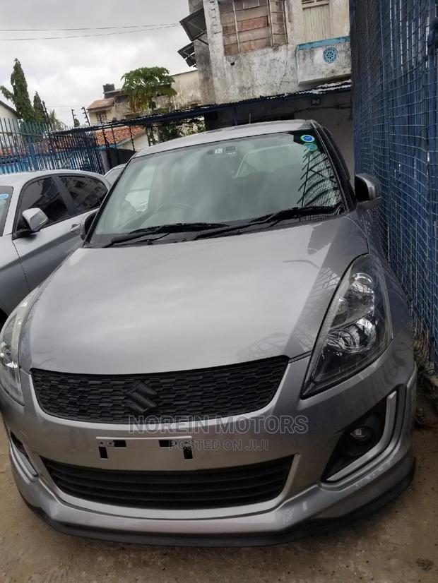 Suzuki Swift 2014 Silver - thumbnail 3