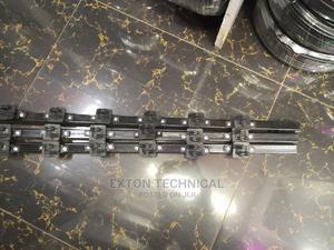 W Post Electric Fence - thumbnail 2