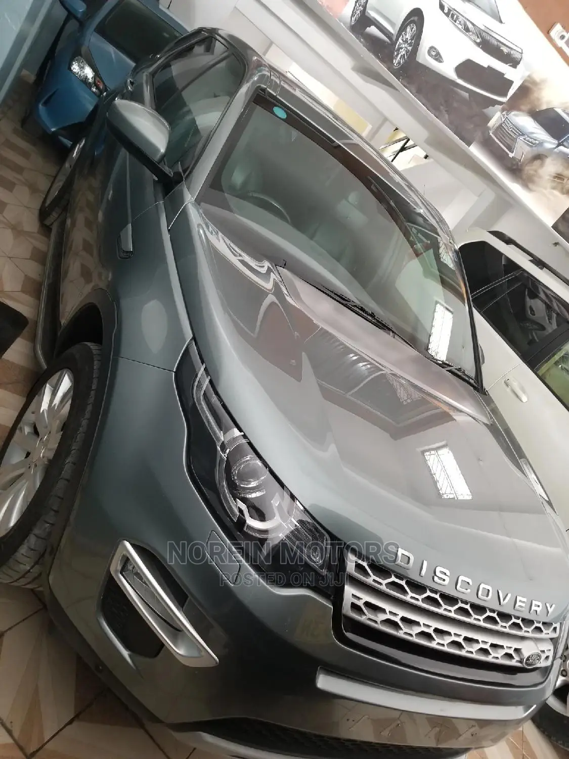 Land Rover Discovery 2014 Silver