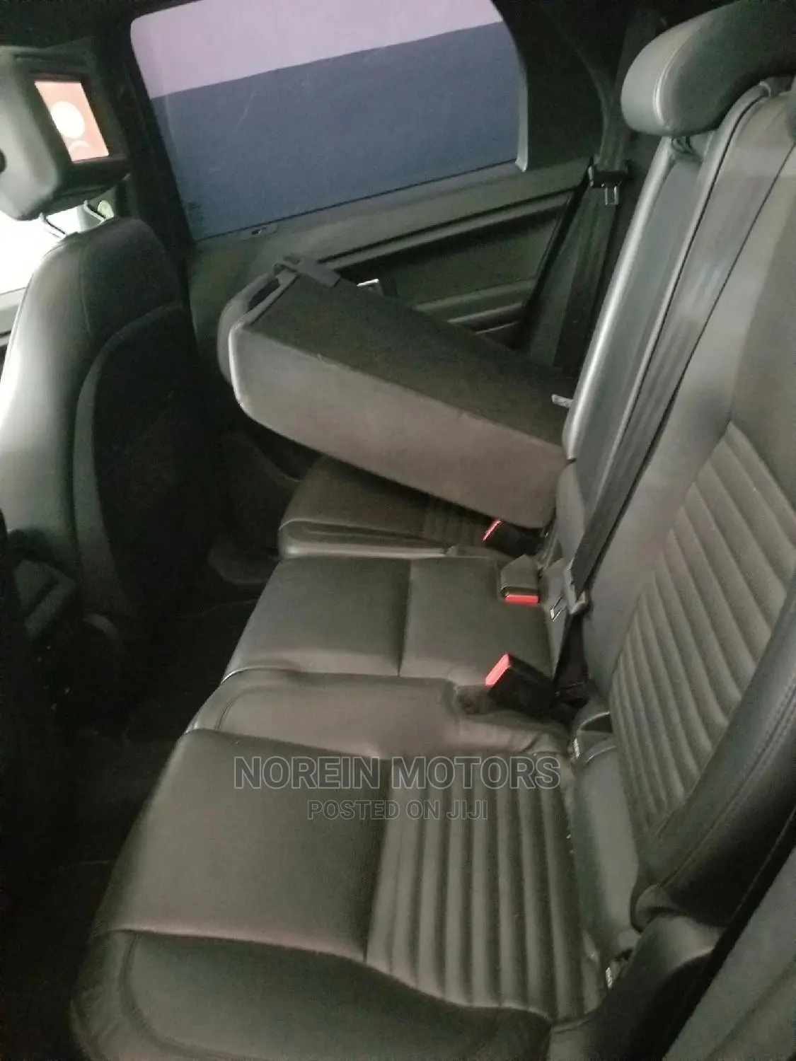 Land Rover Discovery 2014 Silver