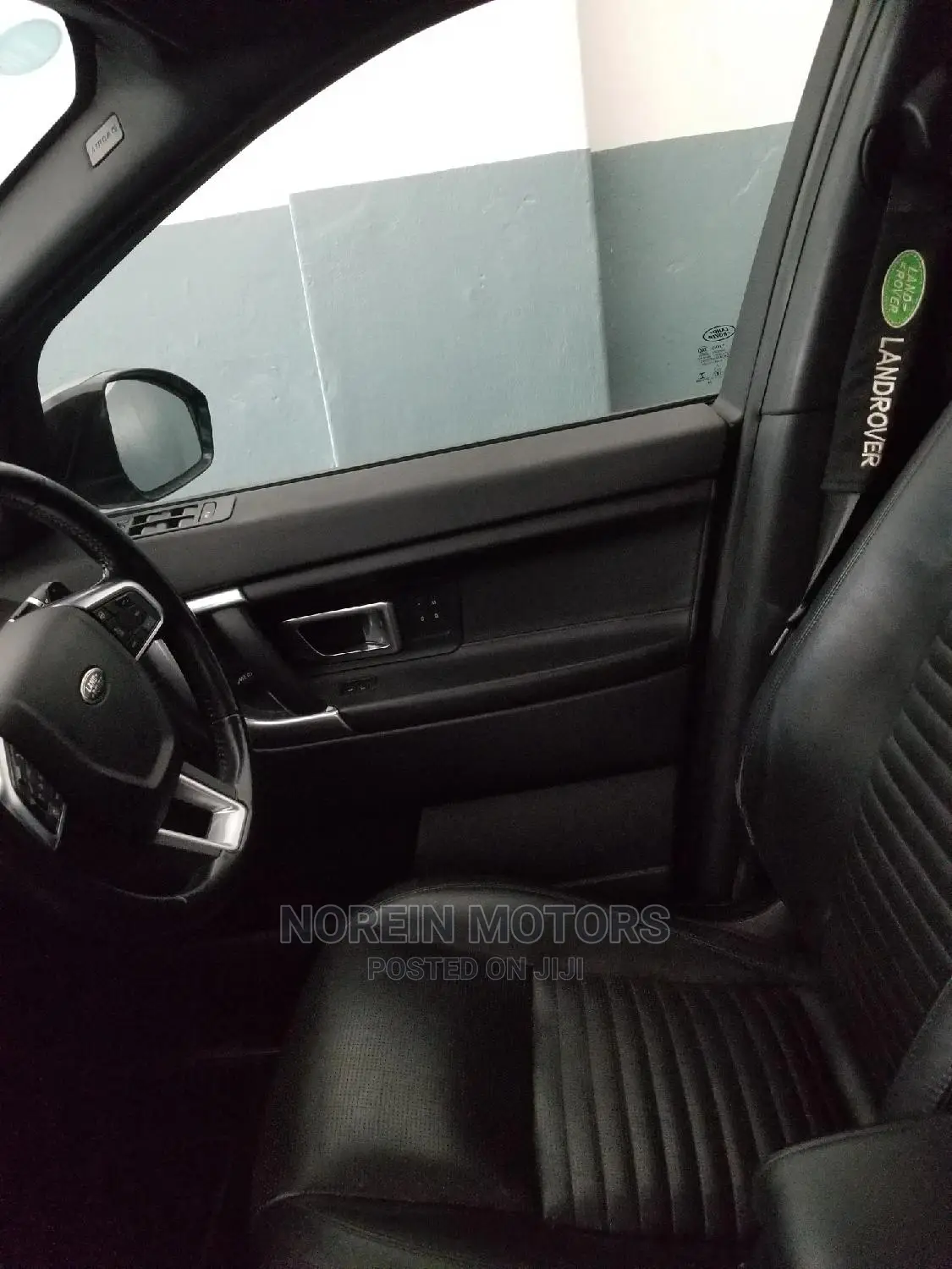 Land Rover Discovery 2014 Silver