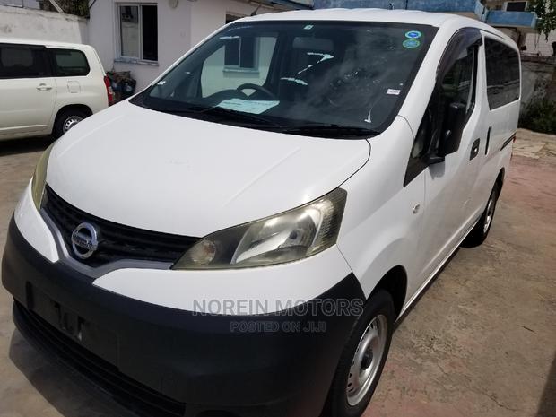 Nissan Vanette 2014 White