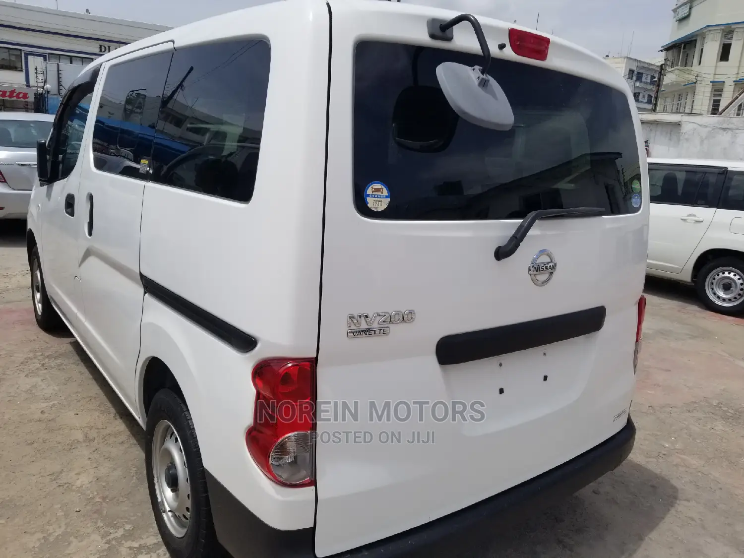 Nissan Vanette 2014 White