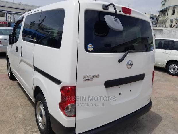 Nissan Vanette 2014 White - thumbnail 10