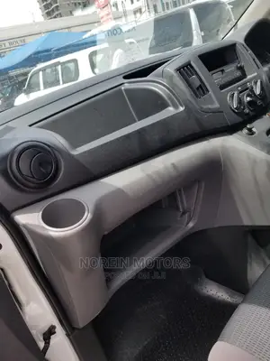 Nissan Vanette 2014 White