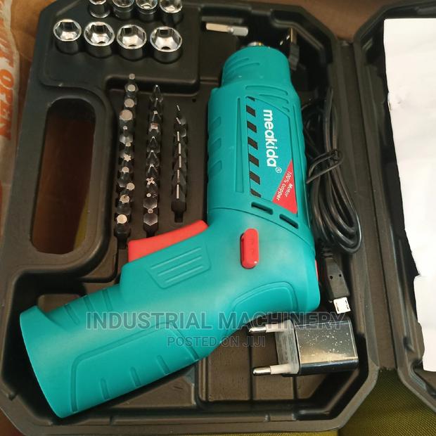 At Best Price Rechargeable Cordless Screwdriver Drill