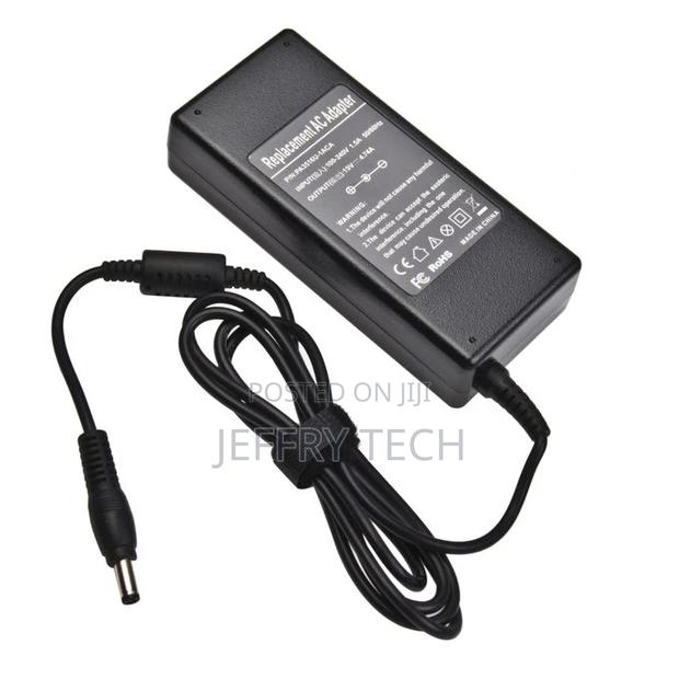 19V 4.74A Mini AC Adapter for Acer / HP / Asus / Toshiba Lap - thumbnail 2