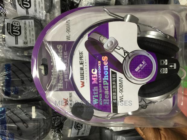 Superbass Earphones - thumbnail 3