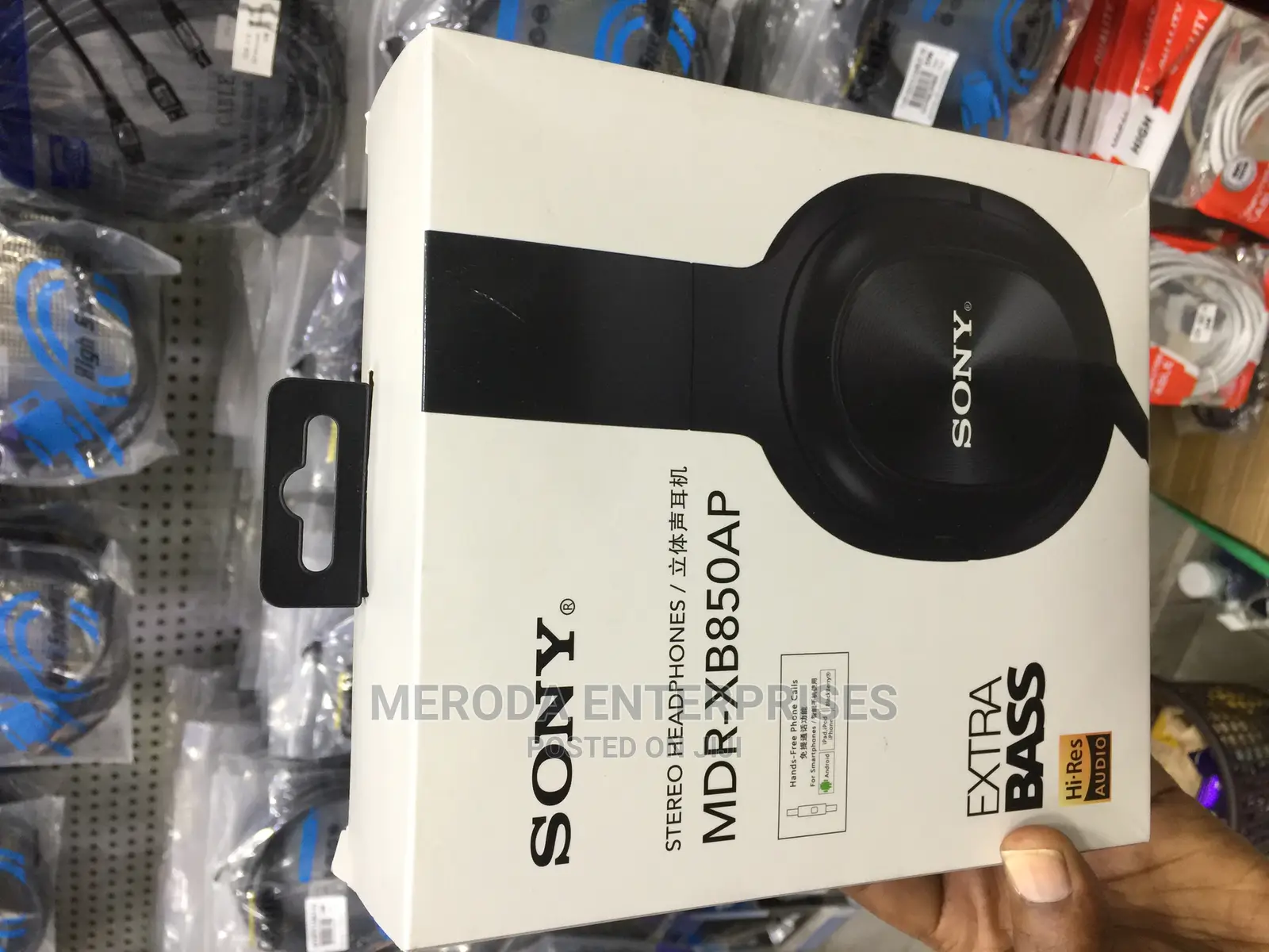 Sony Stereo Headphones MDR-XB850AP