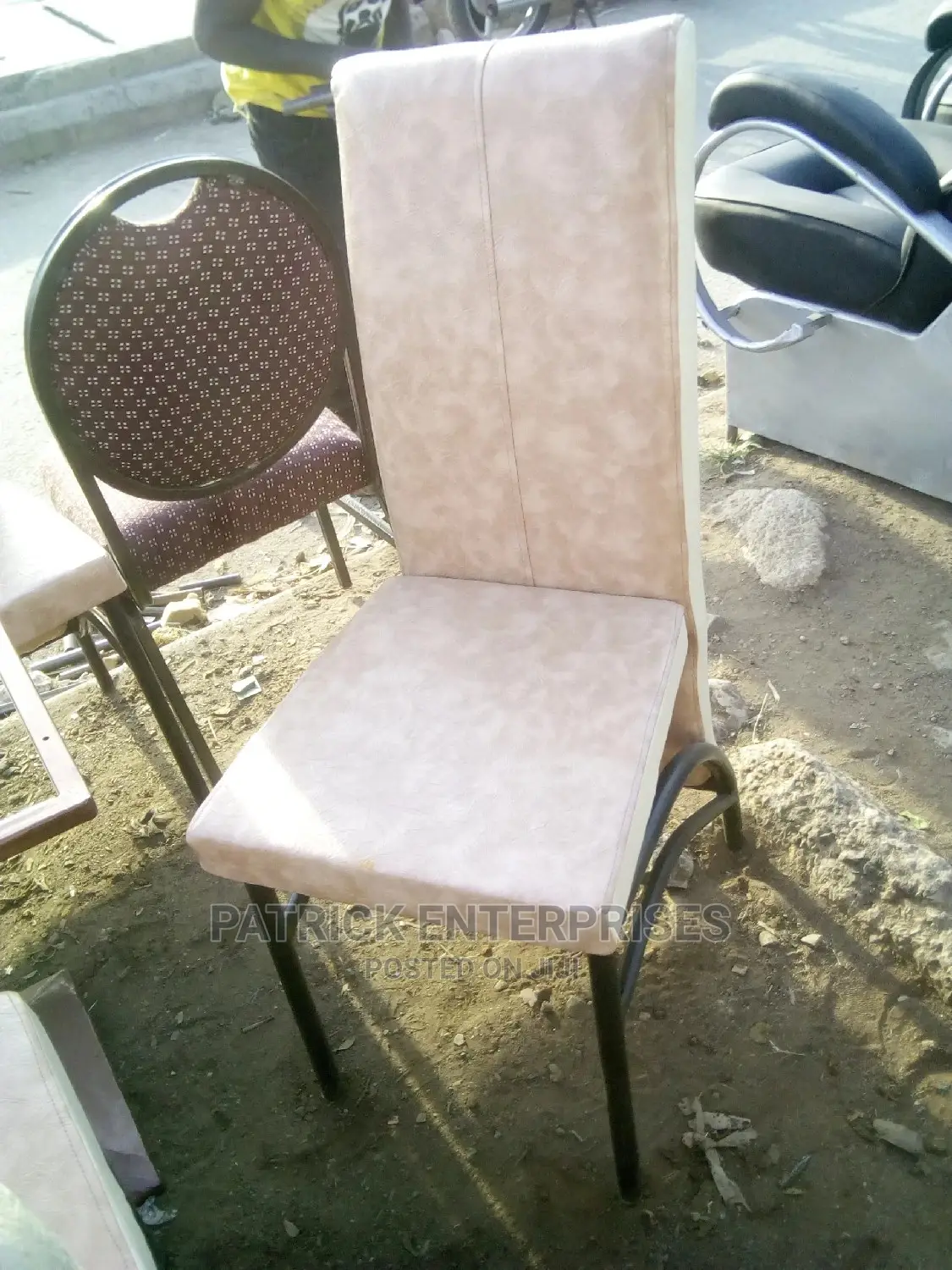 Bar And Restaurant Chairs