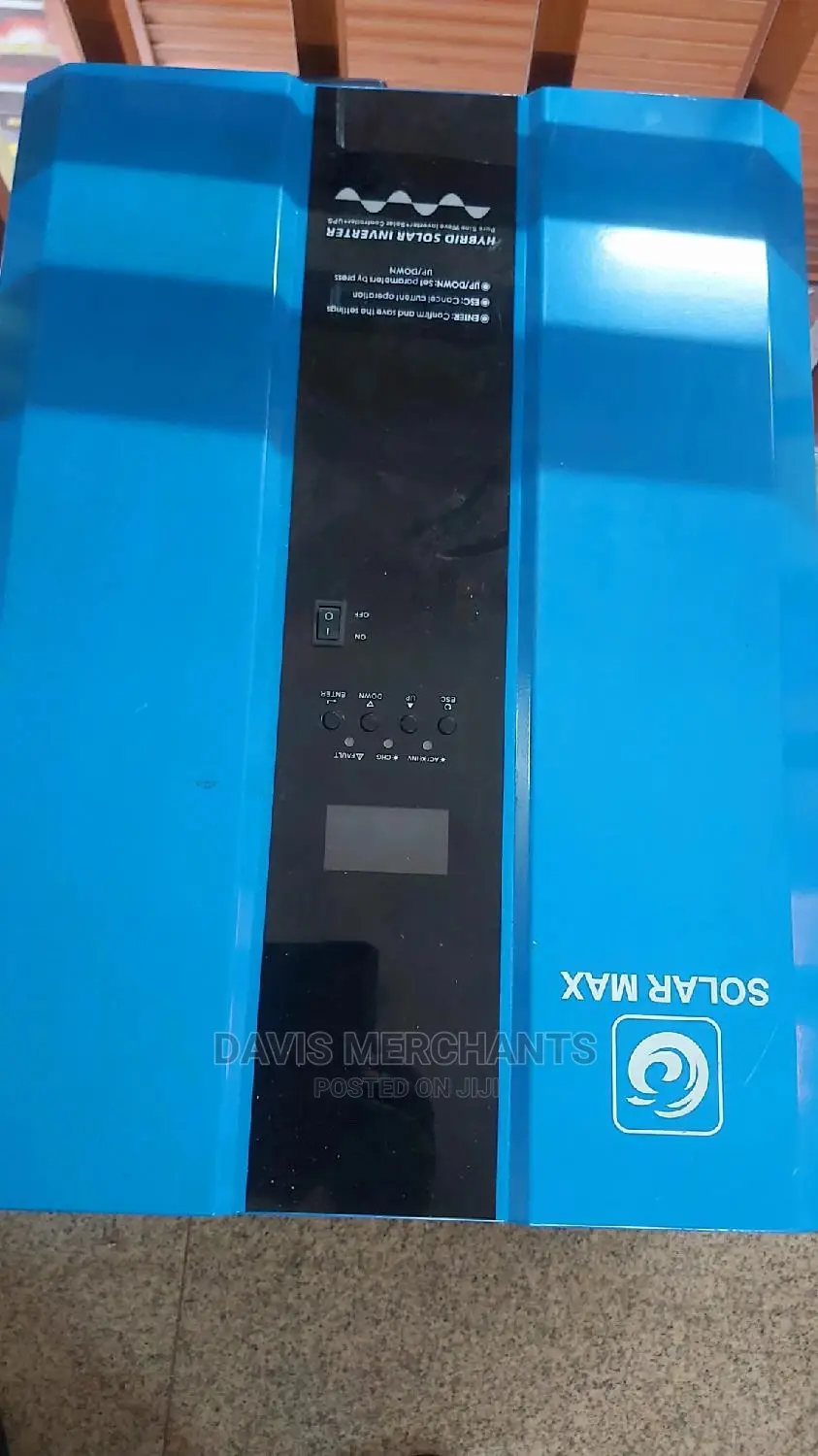 Hybrid Inverter 24V