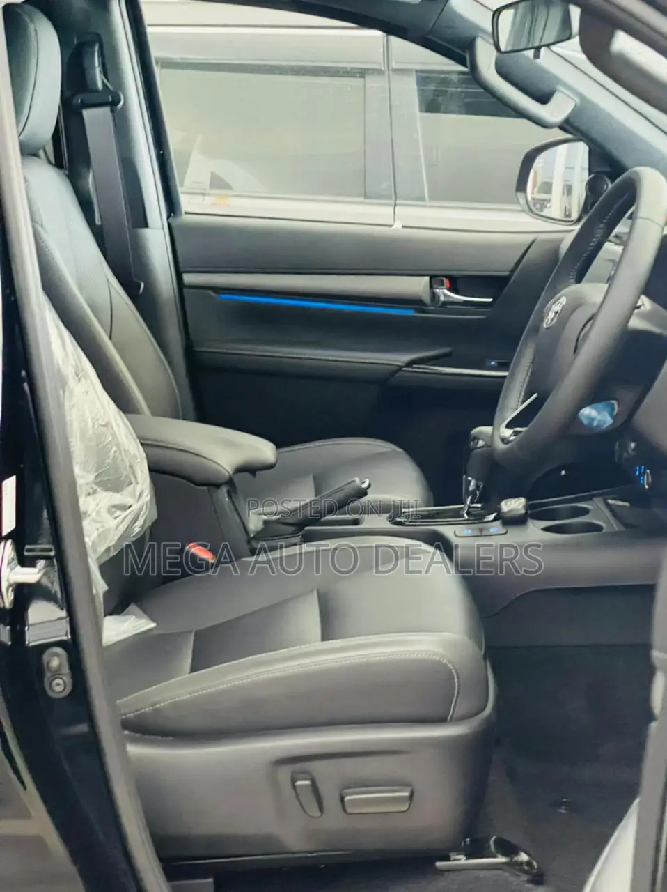 New Toyota Hilux 2021 Gray