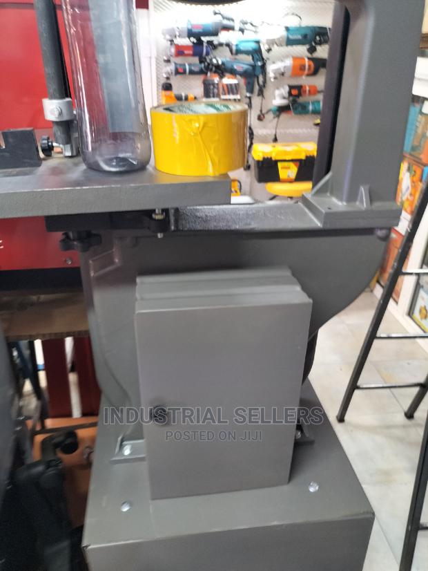 High Valued Band Saw - main view