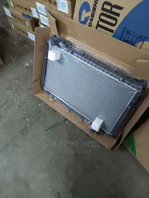 Brand New Radiator for Land Cruiser 80 Series