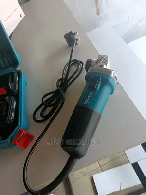 Makita Grinder