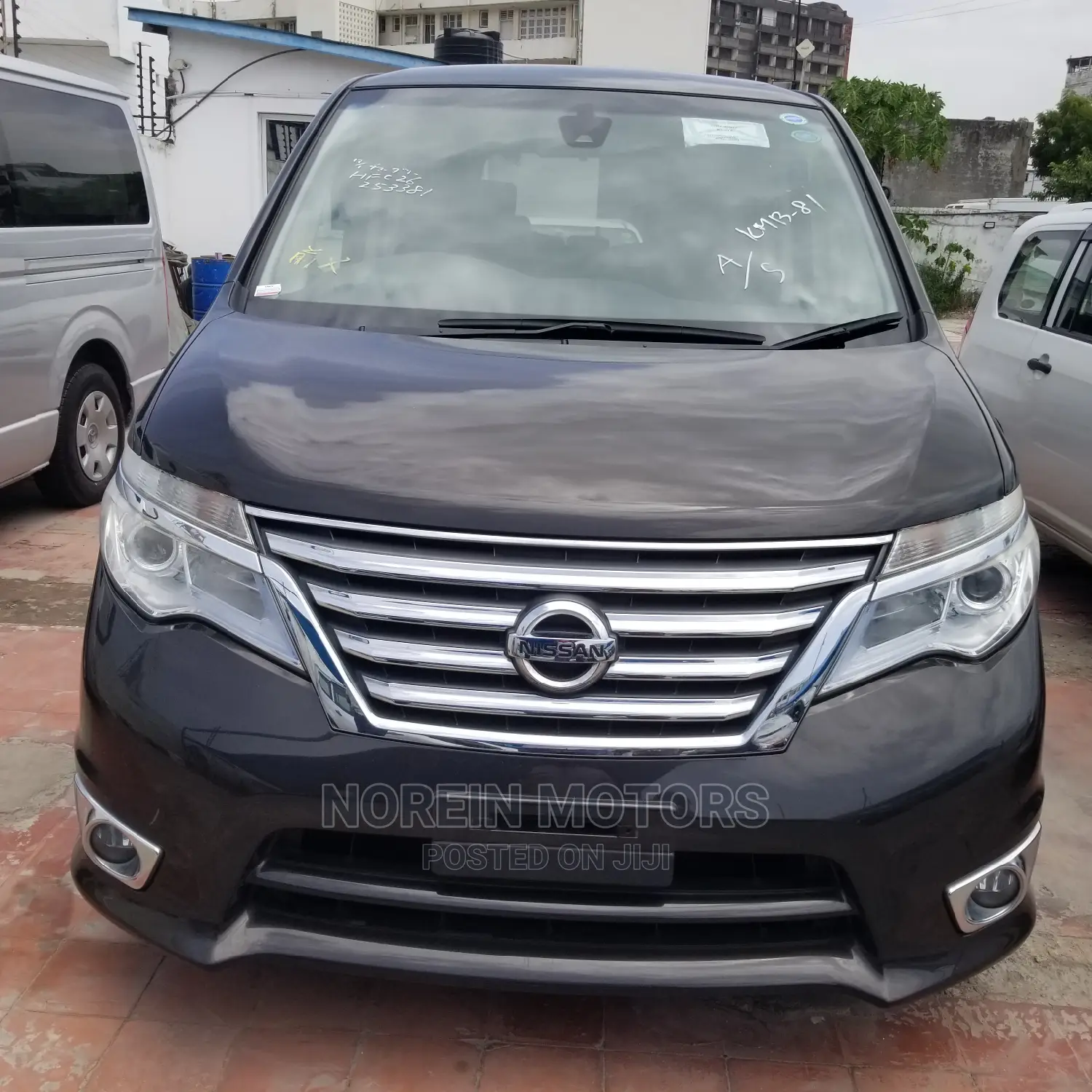 Nissan Serena 2014 Black