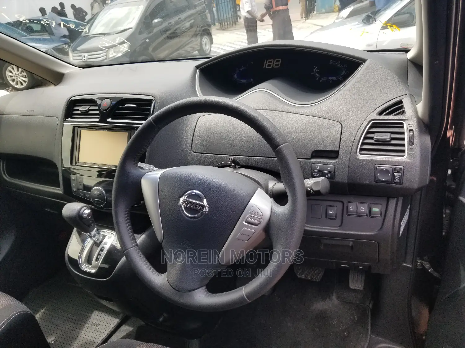 Nissan Serena 2014 Black