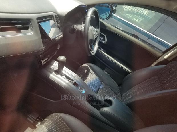 Honda Vezel 2015 Silver - thumbnail 11