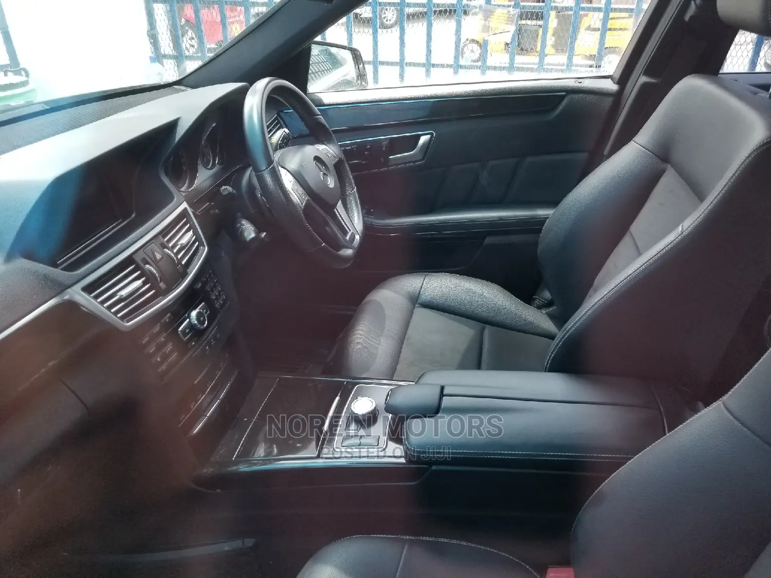 Mercedes-Benz E350 2014 Black