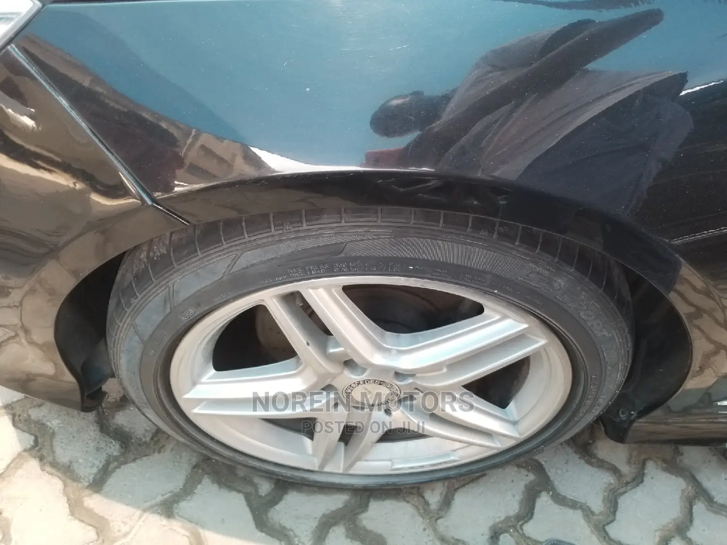 Mercedes-Benz E350 2014 Black