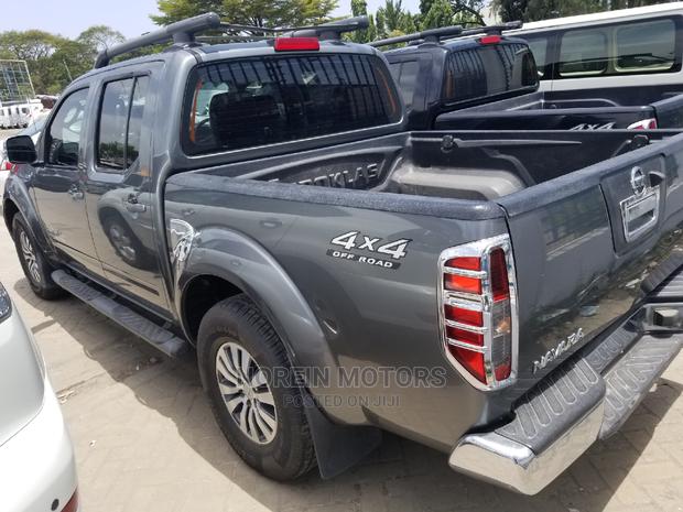 Nissan Navara 2014 Gray - thumbnail 7