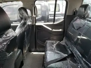 Nissan Navara 2014 Gray