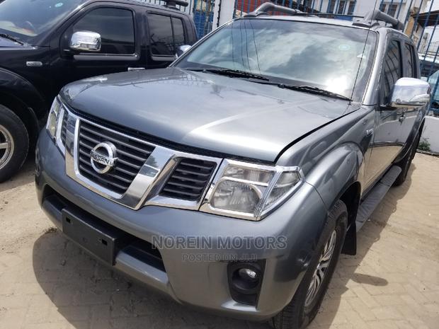Nissan Navara 2014 Gray - thumbnail 5