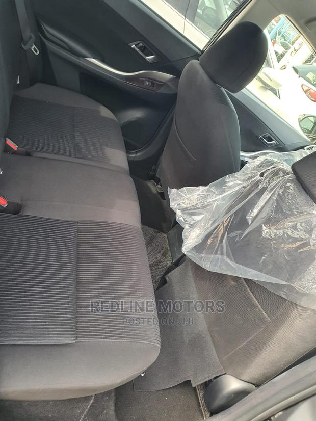 Toyota Premio 2016 Black - thumbnail 3