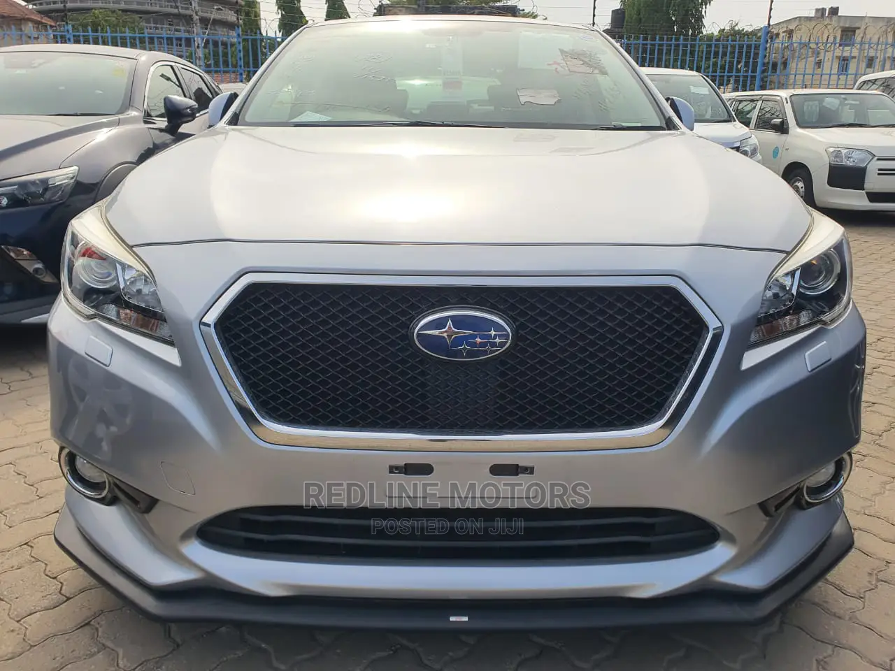 Subaru Legacy 2016 Silver