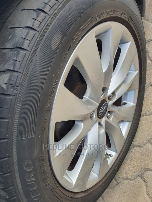 Subaru Legacy 2016 Silver - thumbnail 4