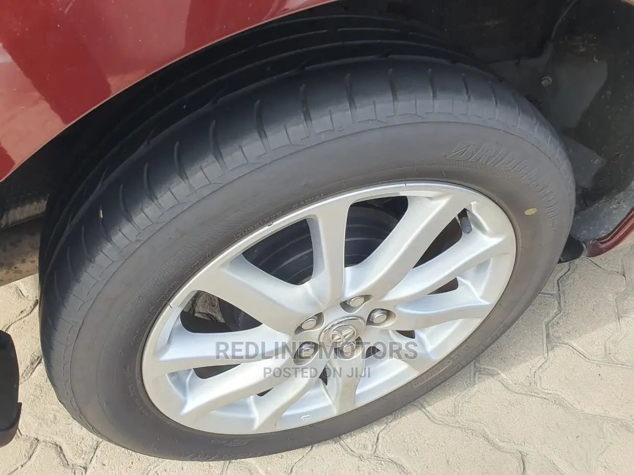 Toyota Premio 2016 Red