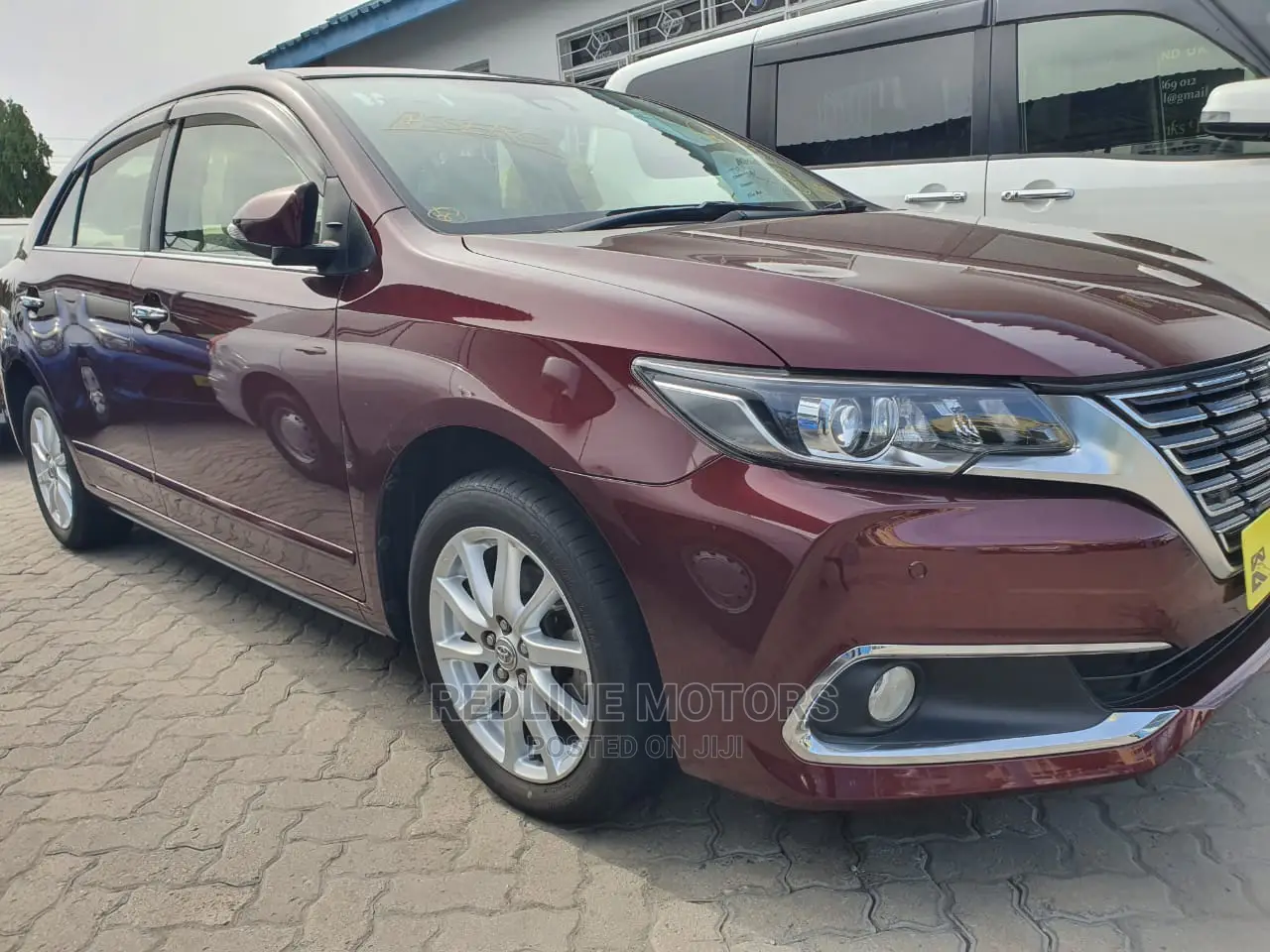 Toyota Premio 2016 Red