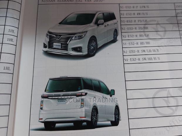 Elgrand E52 Nissan Front Windscreen - main view