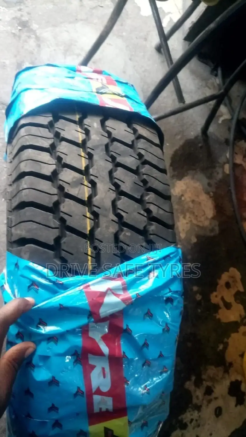 245/75 R16 Jk Tyre A/T
