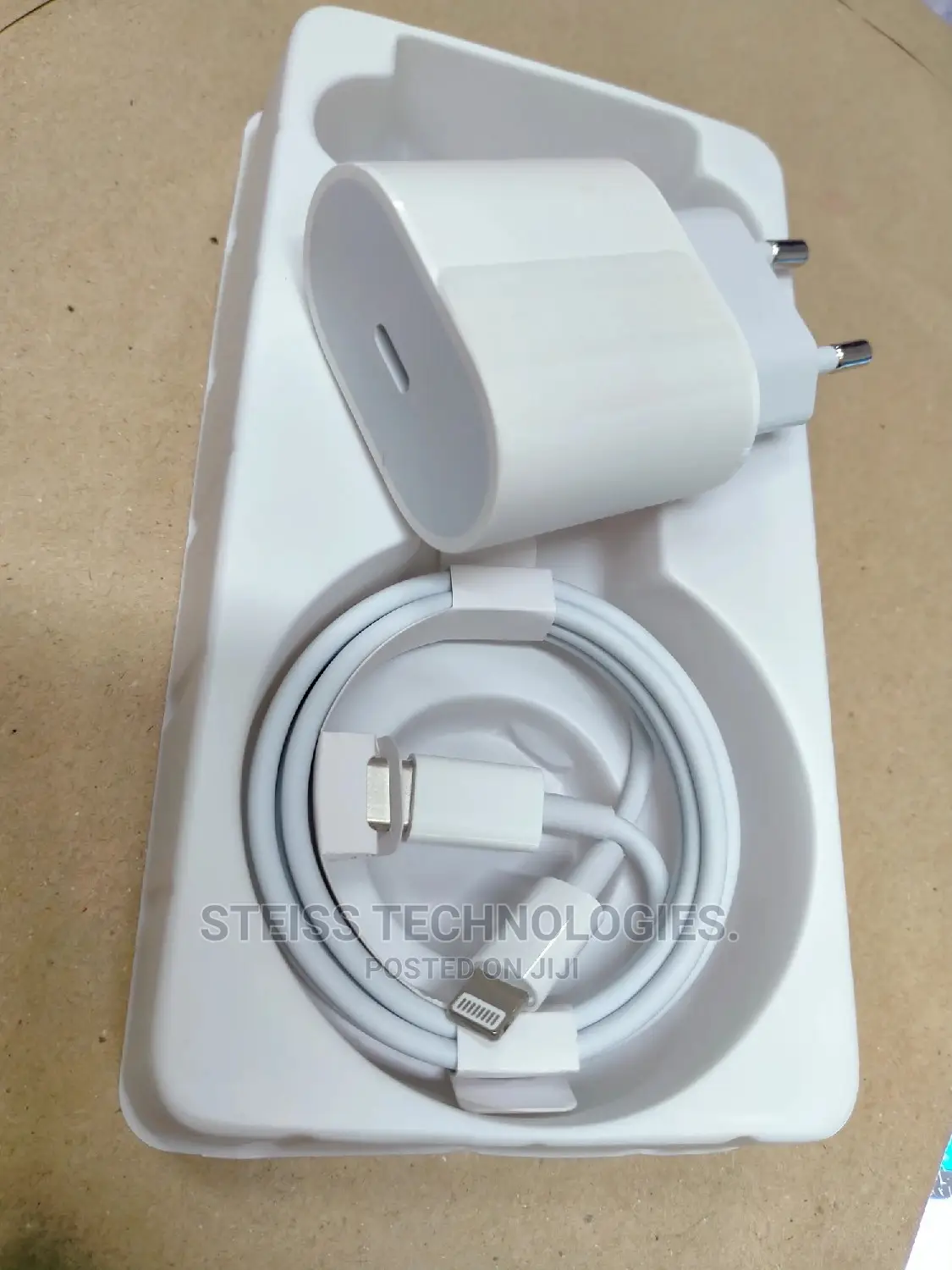 iPhone 13pro Max Charger