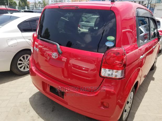 Toyota Porte 2015 Red - thumbnail 10