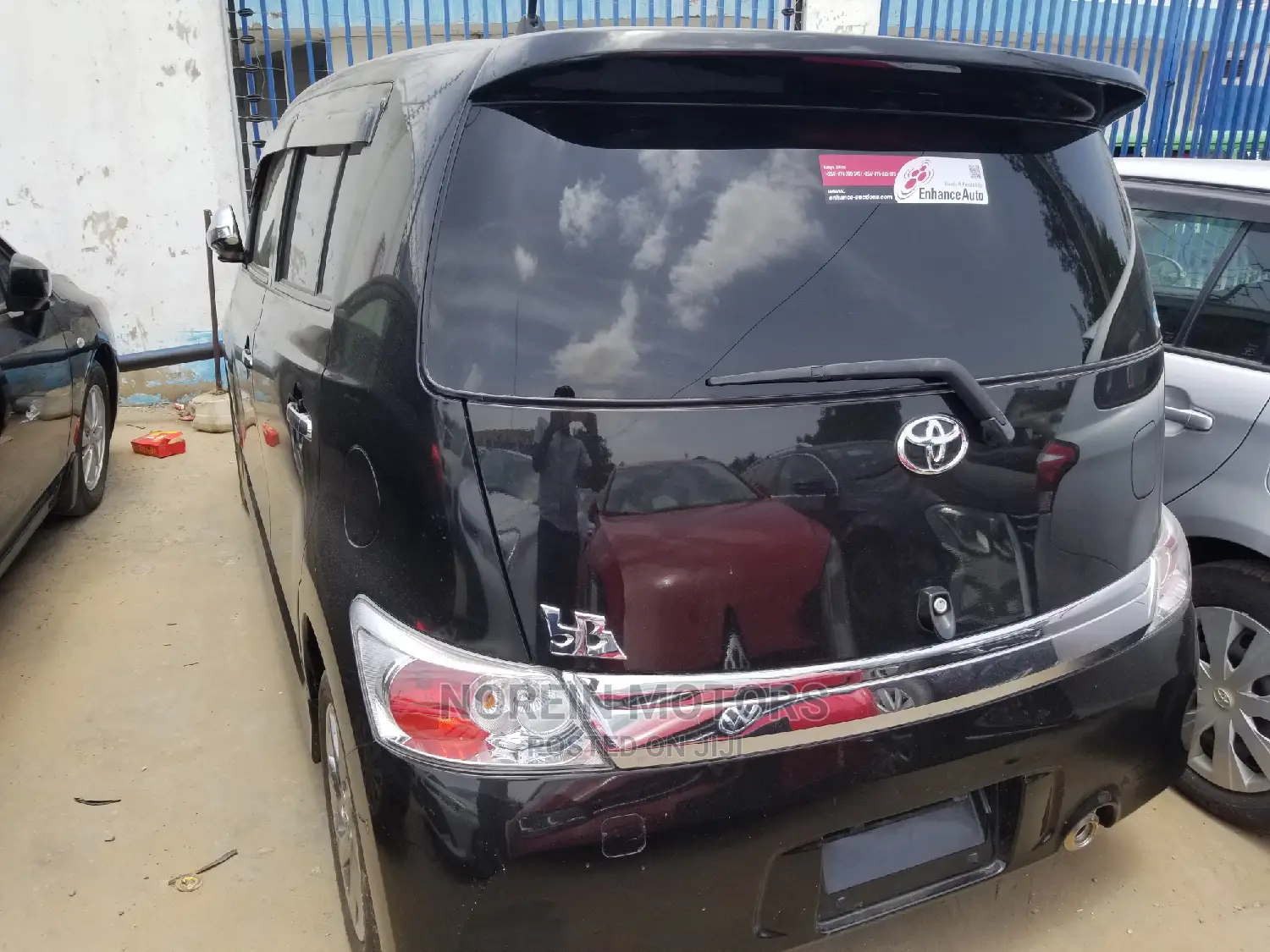 Toyota bB 2014 Black