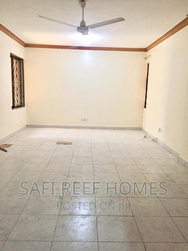 2bdrm Apartment in Tudor for Rent - main view