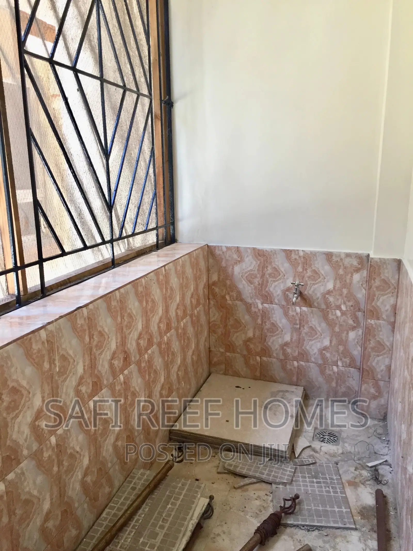 2bdrm Apartment in Tudor for Rent