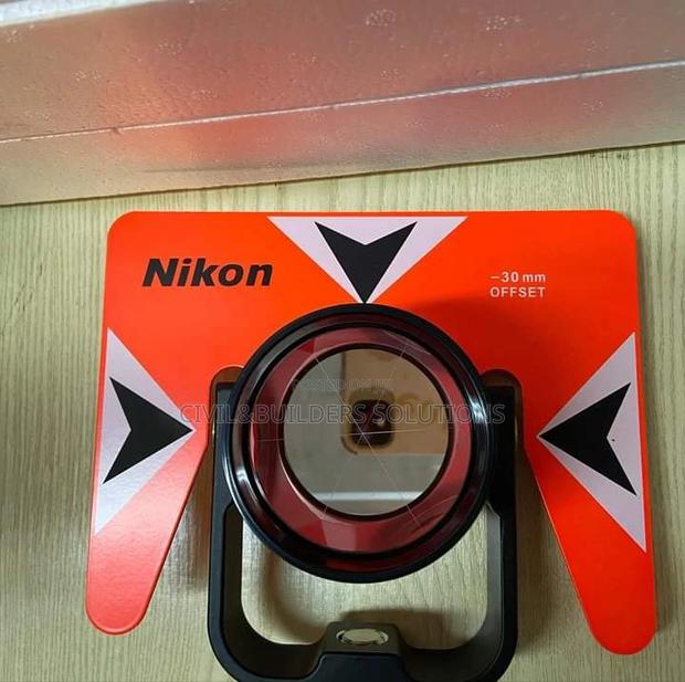 Nikon Prism Set - main view